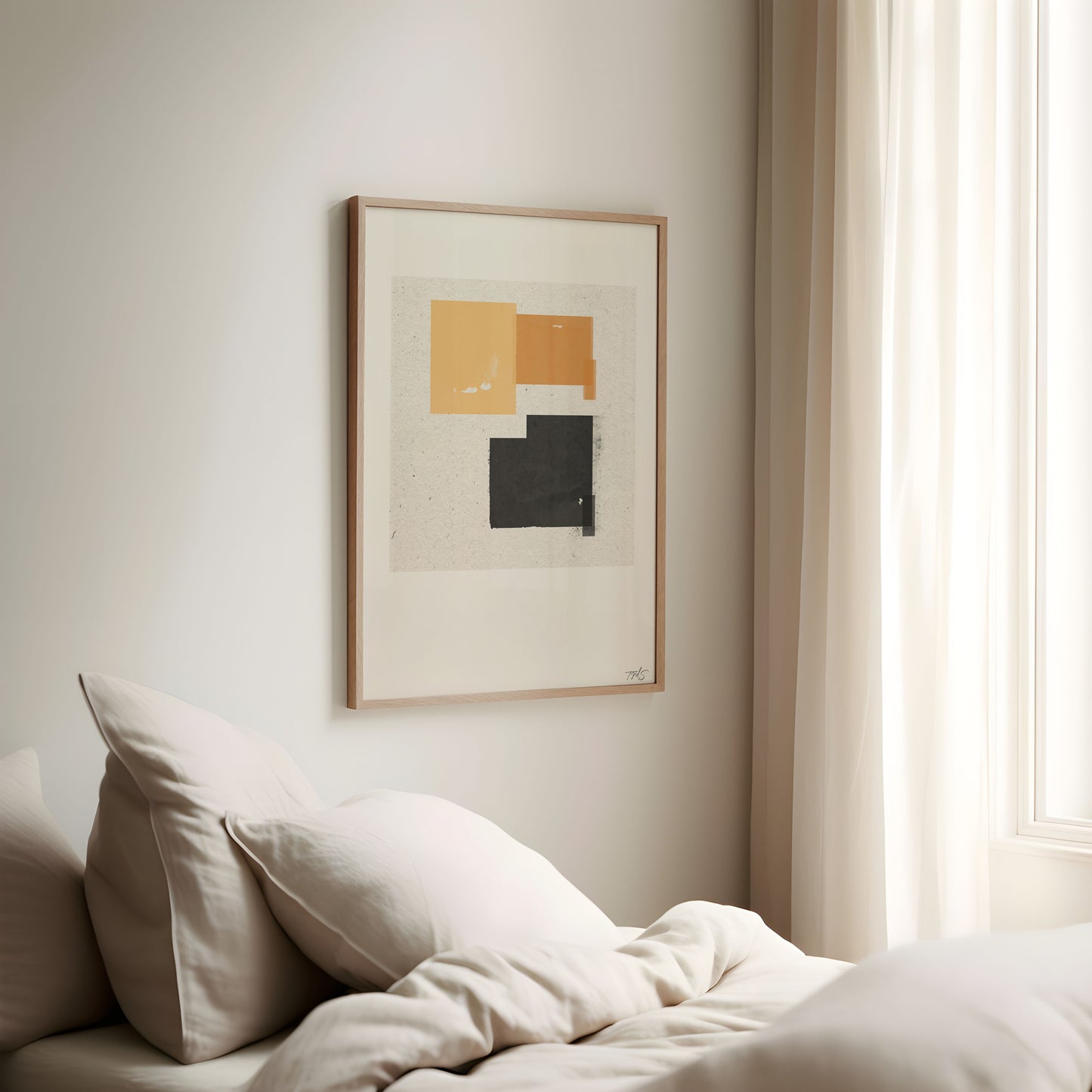 Gerahmtes Poster „Subdued Whispers“
